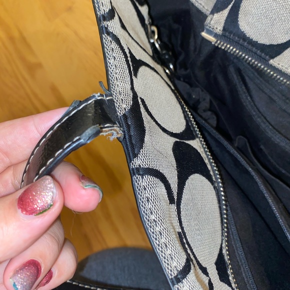 Coach diaper bag - Picture 6 of 9